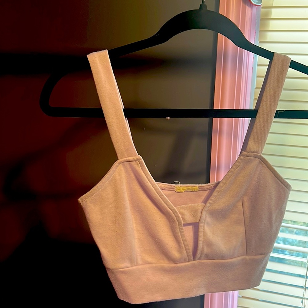 crop top never worn